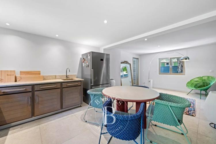 ROQUEBRUNE CAP MARTIN - ÉLÉGANTE VILLA CONTEMPORAINE AVEC VUE MER ET PISCINE