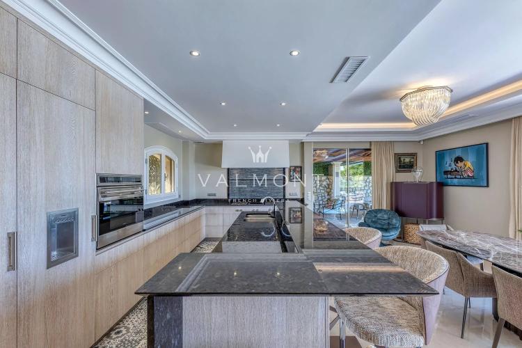 Super Cannes Vallauris renovated villa with panoramic views