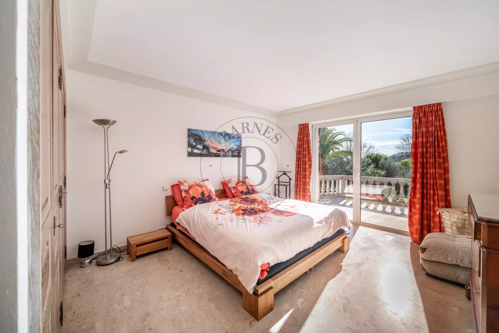 MOUGINS – SECTEUR RÉSIDENTIEL PREMIUM