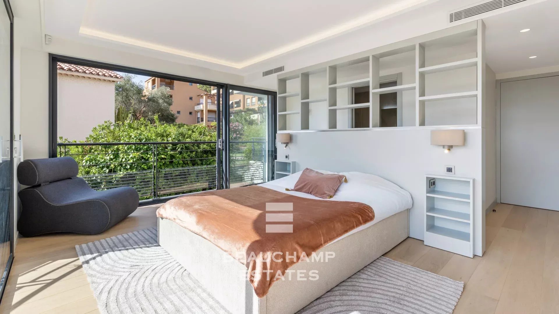 Appartement 4 chambres avec jardin et piscine - Saint-Jean-Cap-Ferrat