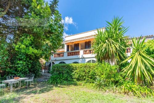 Villa de charme à rénover au calme absolu