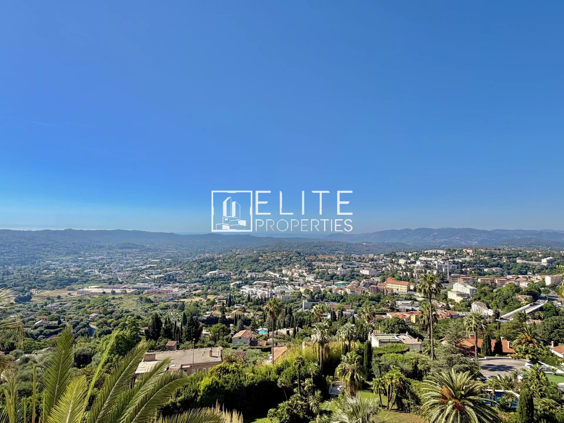 APPARTEMENT 3P DE 103m² - Vue mer - GRASSE