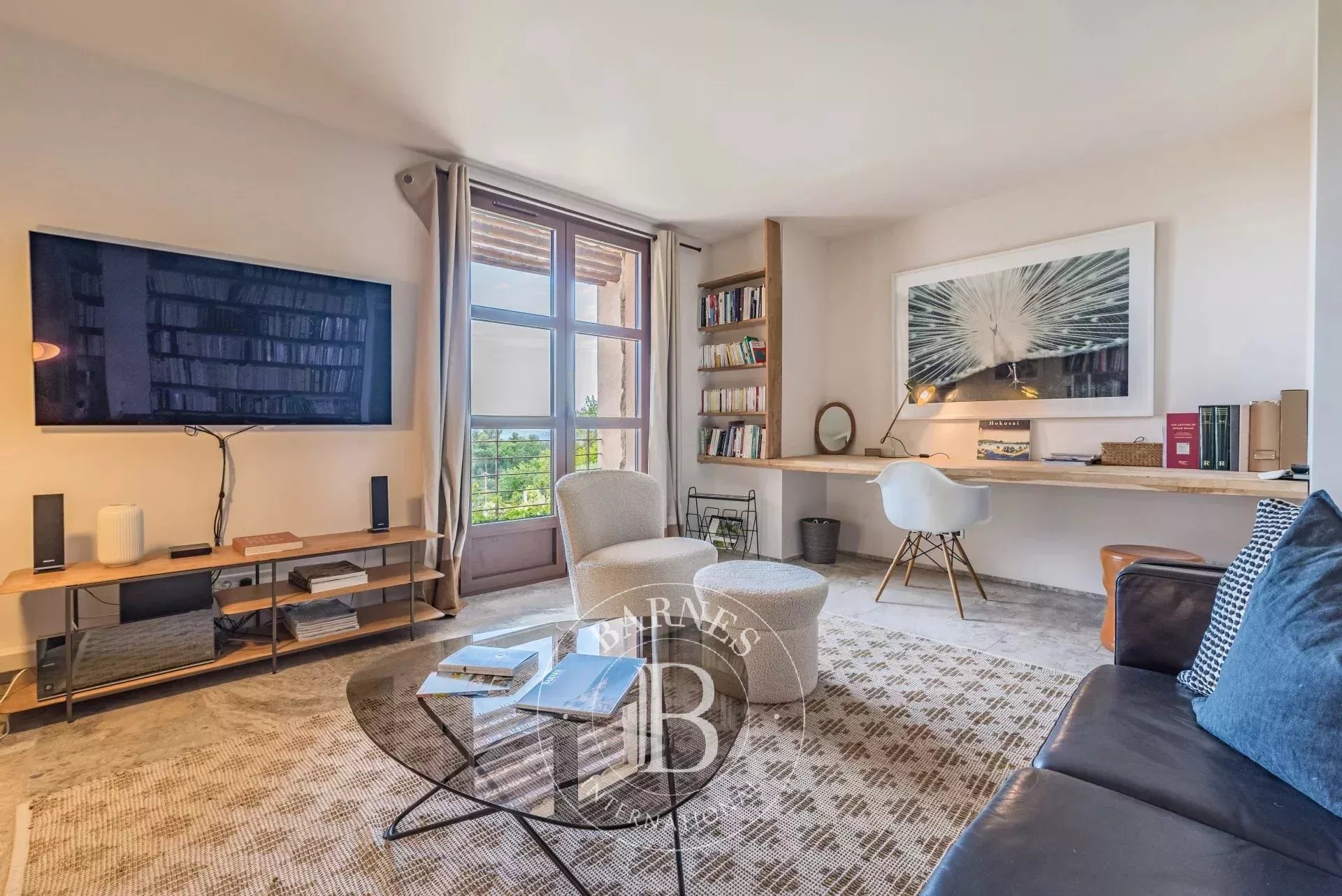 Chateauneuf-Grasse - Mas Contemporain avec Vue Mer, 5 Chambres