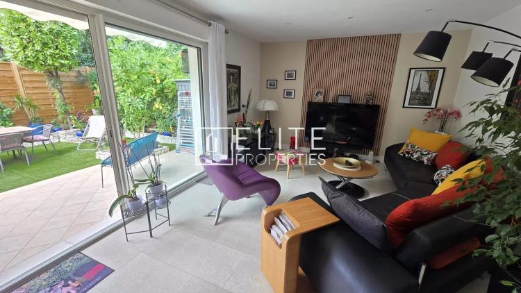 MAISON 6 PIÈCES + GARAGE ET PARKING – LE CANNET