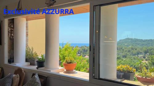 AGAY CAP ESTEREL grand T2 type large de 51m² habitables
