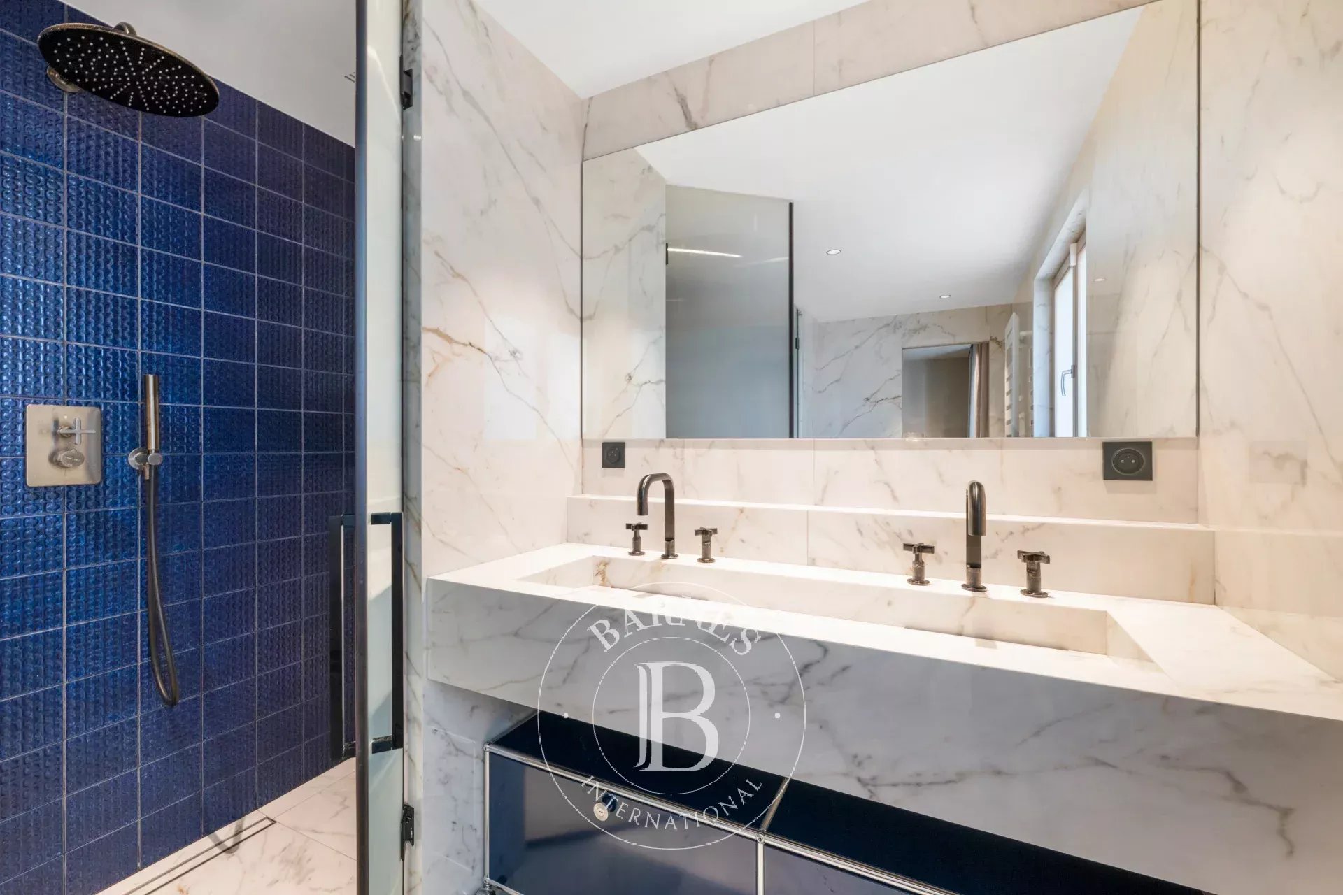 ROQUEBRUNE CAP MARTIN - ÉLÉGANTE VILLA CONTEMPORAINE AVEC VUE MER ET PISCINE