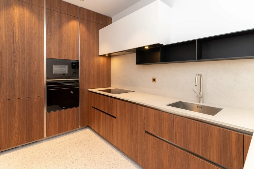 SOUS OFFRE - JARDIN EXOTIQUE - SPACIEUX & LUMINEUX - 3P AVEC TERRASSE - L'EXOTIQUE