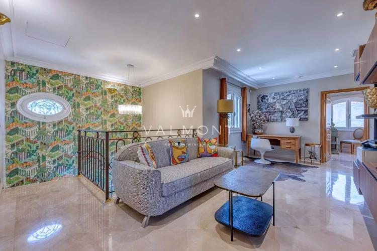Super Cannes Vallauris renovated villa with panoramic views