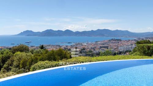 Cannes Californie - villa vue mer panoramique