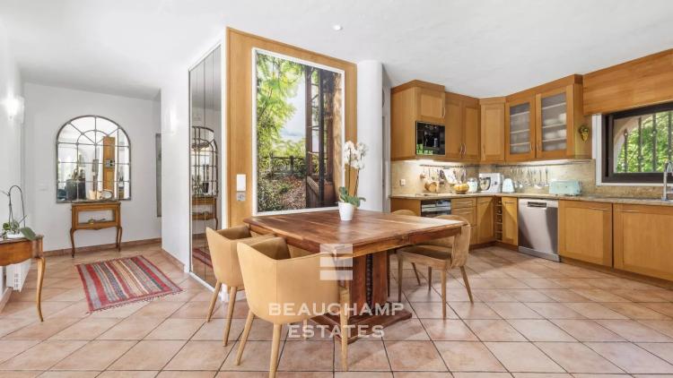 Exclusivité : Villa provençale 5 chambres avec piscine - Mougins
