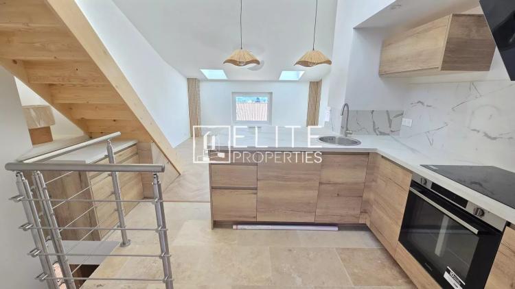 MAISON DE VILLAGE 3 PIÈCES + JARDIN VUE MER – SPÉRACÈDES