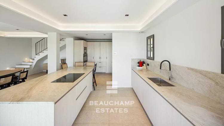 Villa néo-provençale avec vue panoramique - Gassin