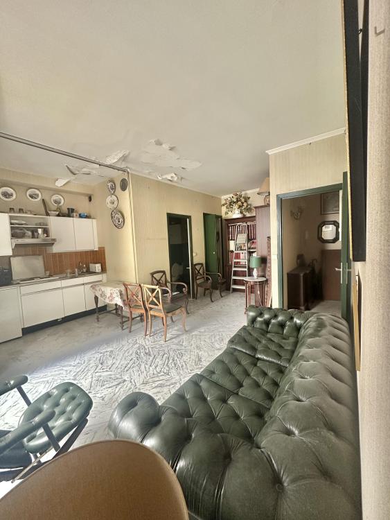 Joli studio à rénover - fort potentiel