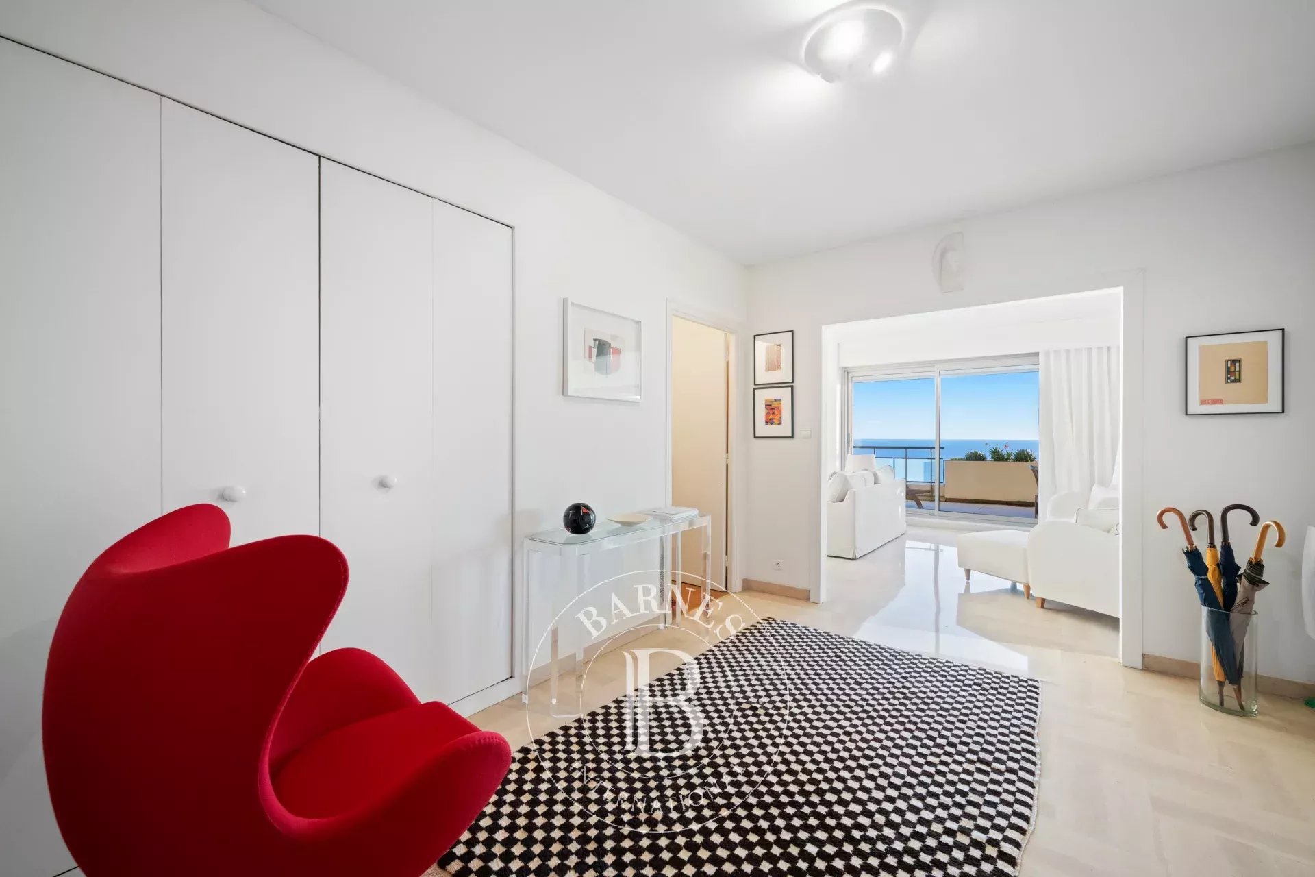 CAP DE NICE – DERNIER ÉTAGE AVEC TERRASSE ET VUE MER PANORAMIQUE