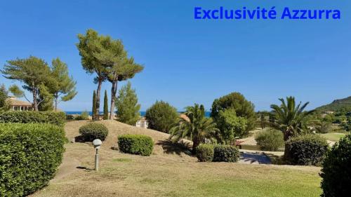AGAY CAP ESTEREL VILLAGE T3 TYPE LARGE JARDIN SUD EST VUE MER