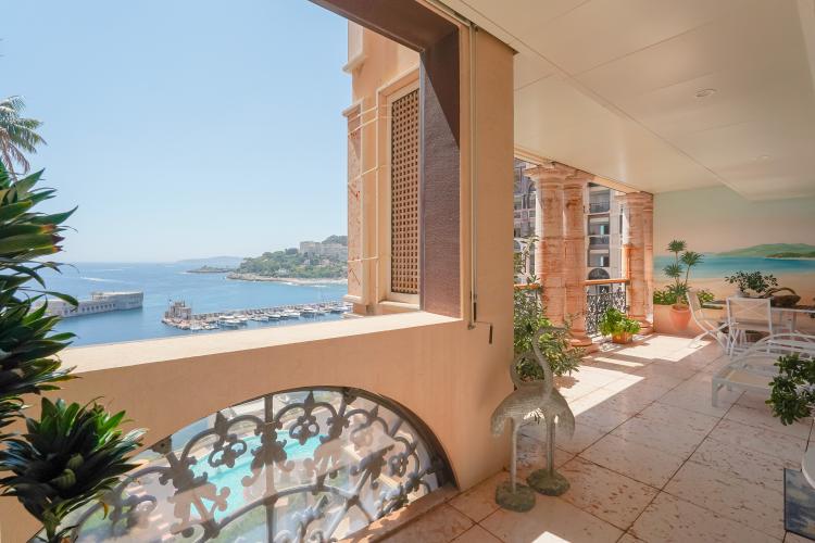 dNcmp_terrasse-bis-cuisine-chambre-1-seaside-plaa-barnes-monaco-1752847998.jpg