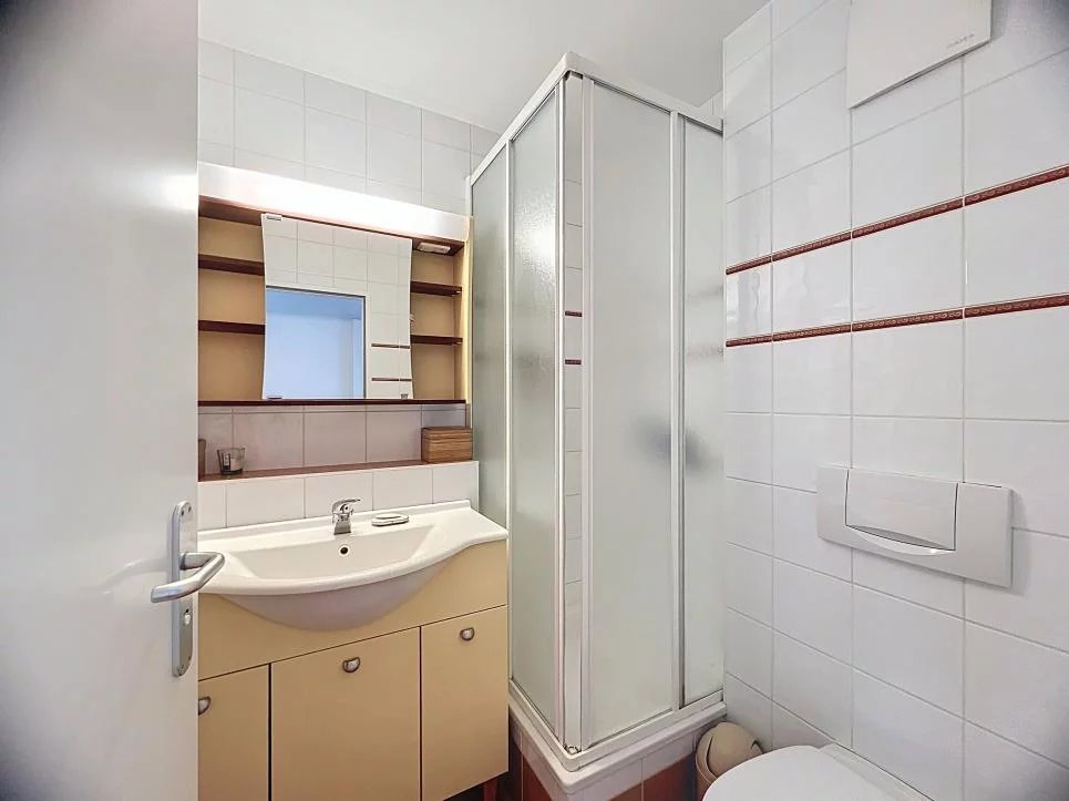 Apartment for sale in Troinex, Switzerland