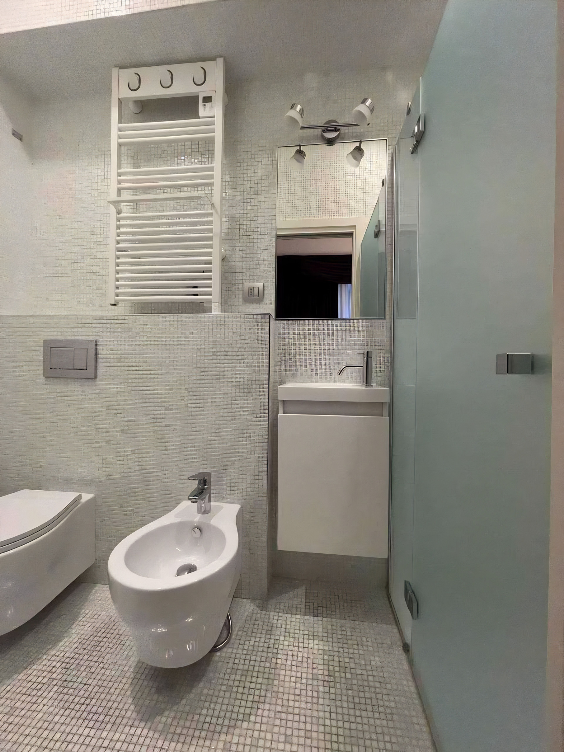 Monaco Ville: Duplex de caractère avec vues panoramiques sur Port Hercule et la mer