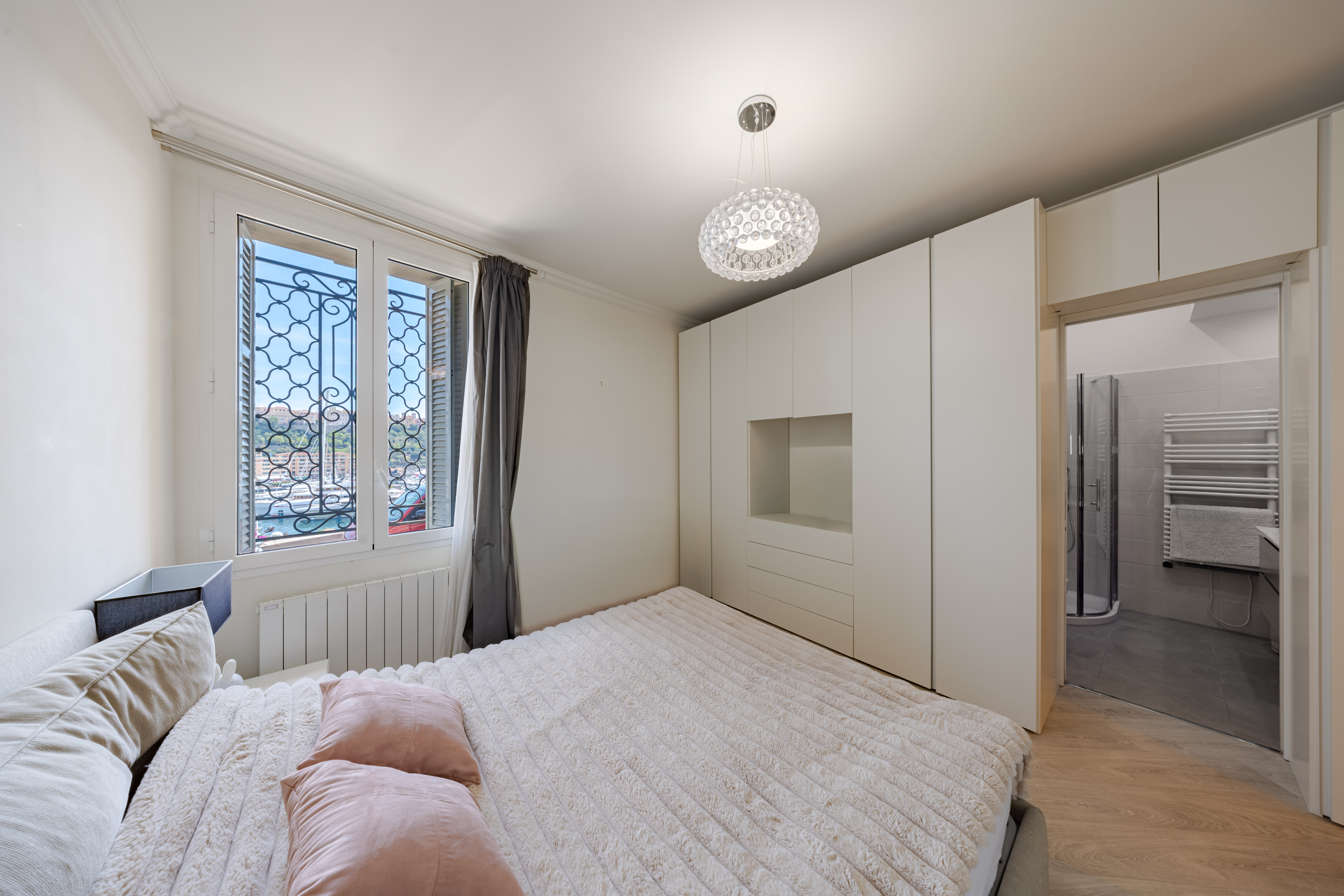 GRAND 6 PIECES VUE SUR LE PORT