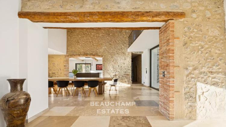 Bastide en pierre 5 chambres avec vue panoramiques - Lorgues