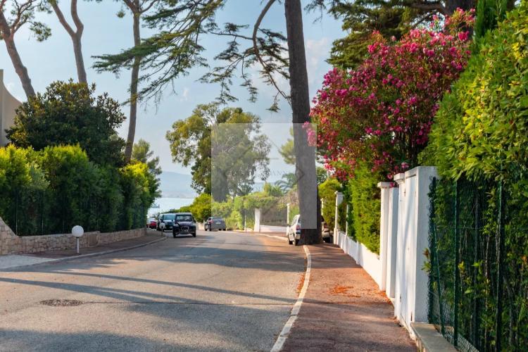 Cap d'Antibes – Villa contemporaine neuve dans un domaine privé d'exception