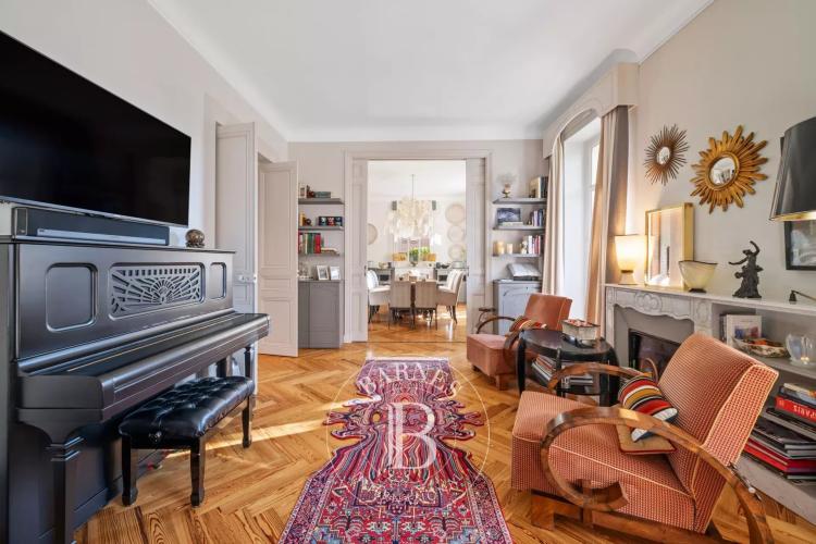 BEAULIEU-SUR-MER – APPARTEMENT D’EXCEPTION DANS UNE VILLA INDÉPENDANTE