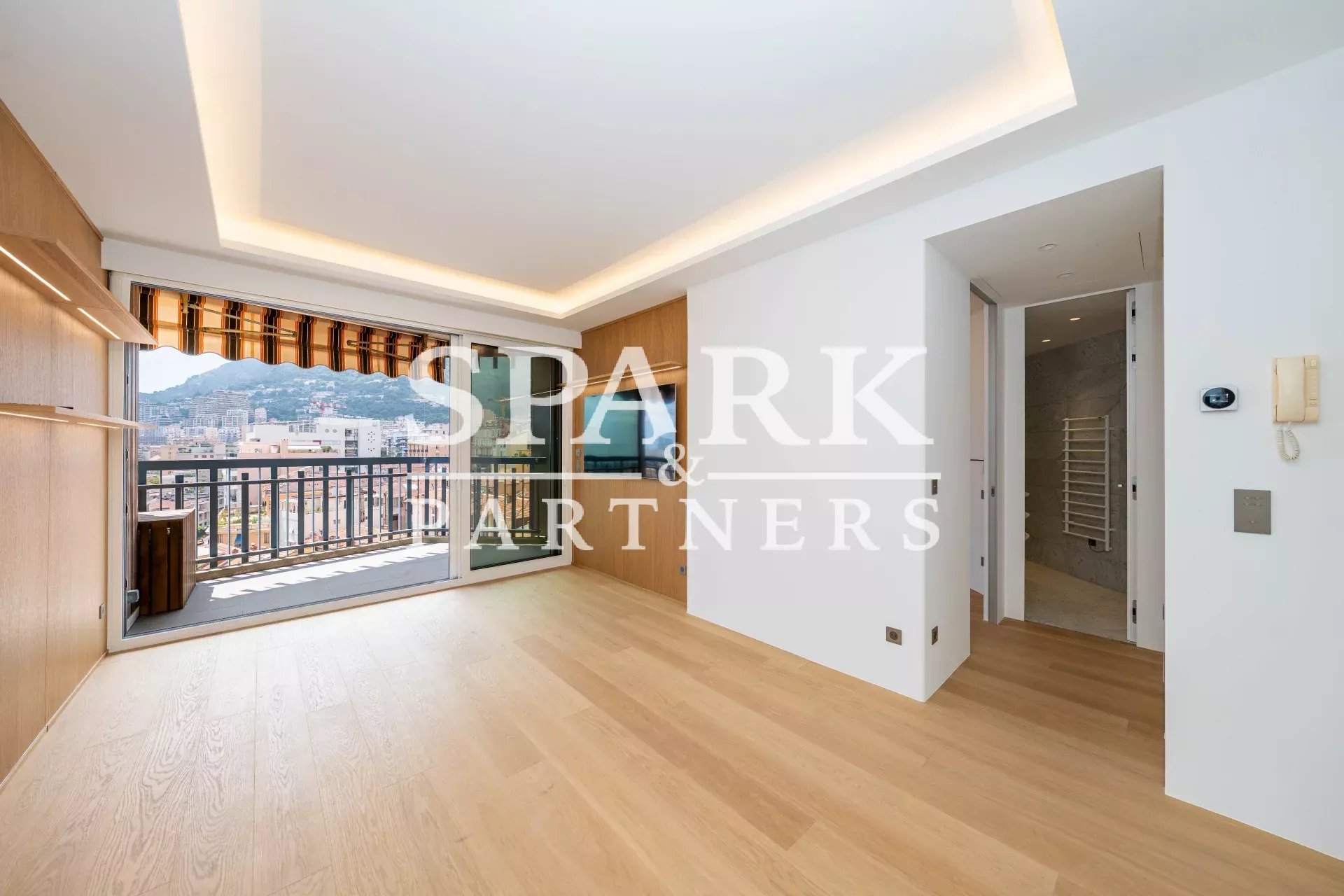 Superbe appartement de 2 pièces entièrement rénové