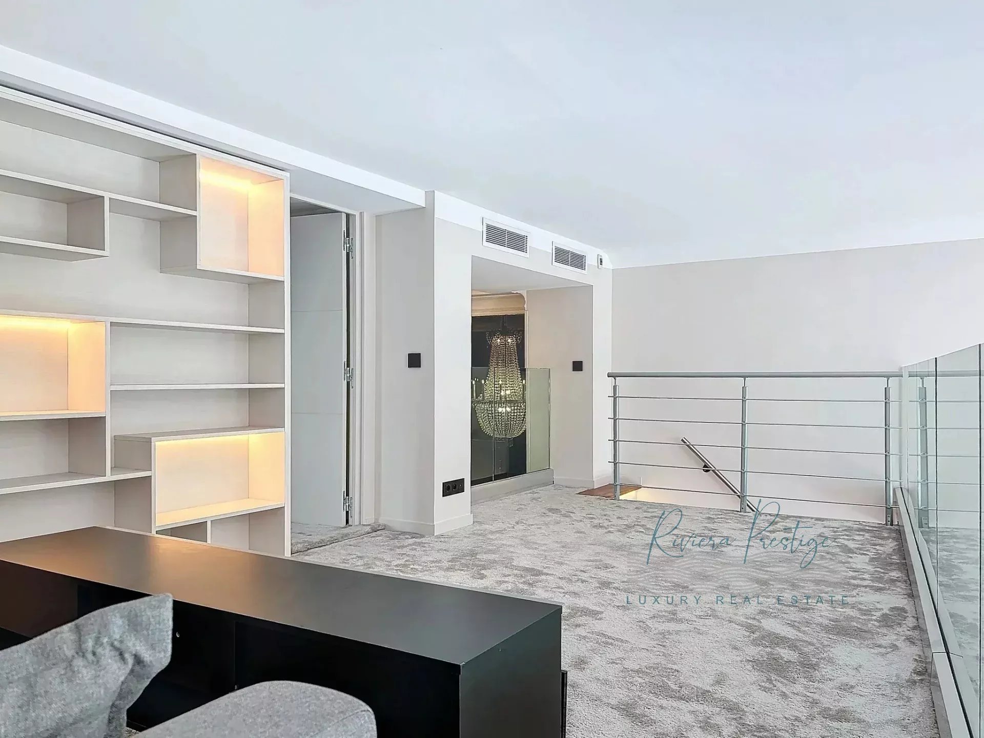 Appartement Bourgeois - 4 pièces - Cannes Basse Californie