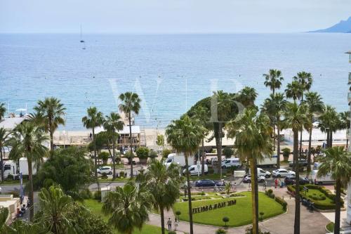 Cannes, la Croisette - Le Mondrian/ Grand Hôtel - Luxueux 3 pièces avec vue mer - résidence recherchée