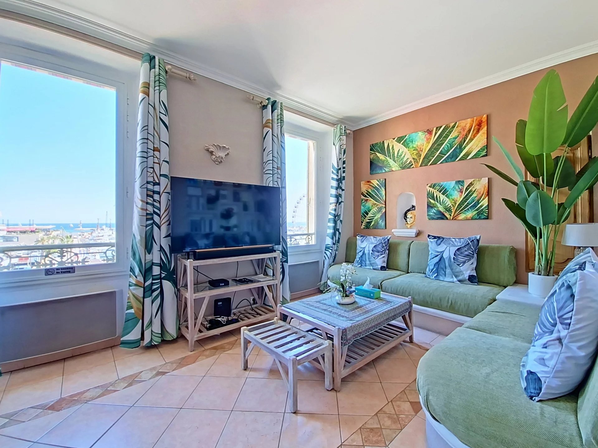 VENTE APPARTEMENT CANNES BANANE - SUPERBE VUE PANORAMIQUE
