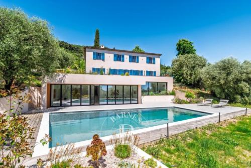 Grasse Saint-Jean - Bastide rénovée vue panoramique mer - 4 chambres