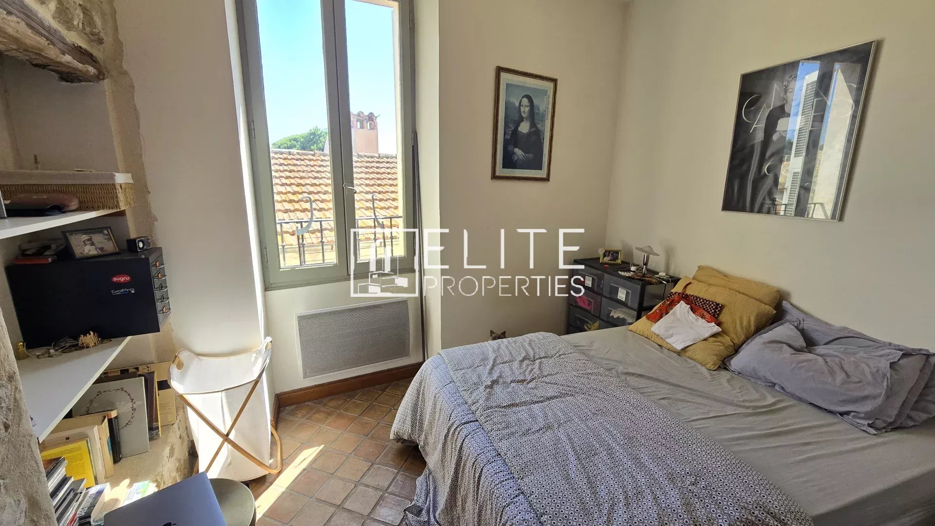 APPARTEMENT 2 PIÈCES DE 32m² – MOUGINS VILLAGE