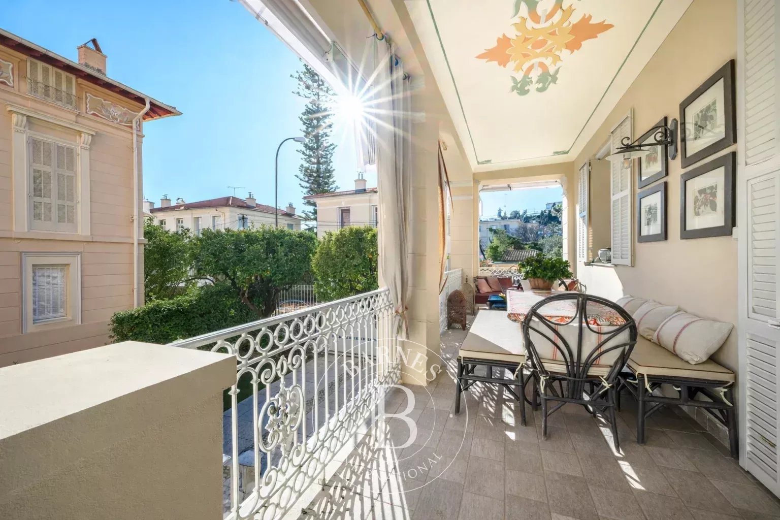 BEAULIEU-SUR-MER – APPARTEMENT D’EXCEPTION DANS UNE VILLA INDÉPENDANTE