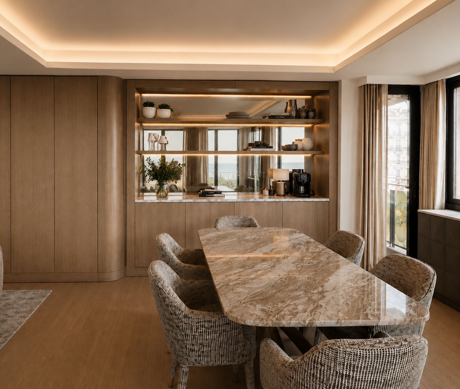 Riviera Palace: 3 Pièces Entièrement Rénové dans le Carré d'Or avec vue Casino et Mer