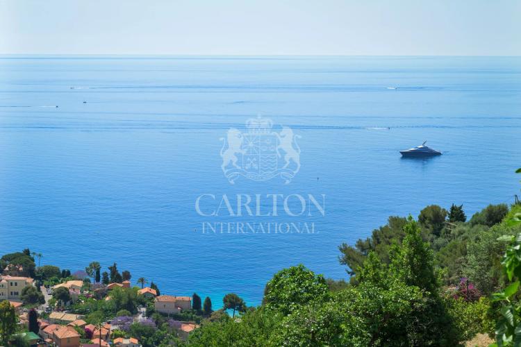 Villa contemporaine avec vue mer panoramique – Quartier du Serret, à quelques minutes de Monaco