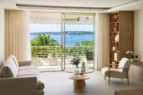 Appartement 3 chambres avec vue mer - Cannes  Palm Beach