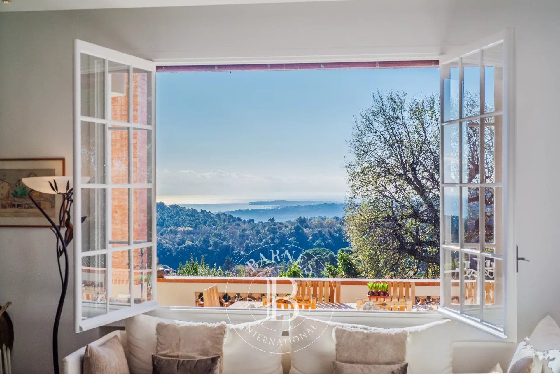 Vence – Propriété de prestige vue mer panoramique, piscine, centre-ville à pied