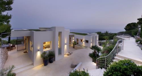 SAINT JEAN CAP FERRAT - VILLA DE LUXE - LOCATION