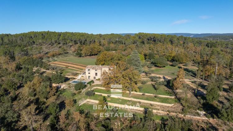 Bastide en pierre 5 chambres avec vue panoramiques - Lorgues