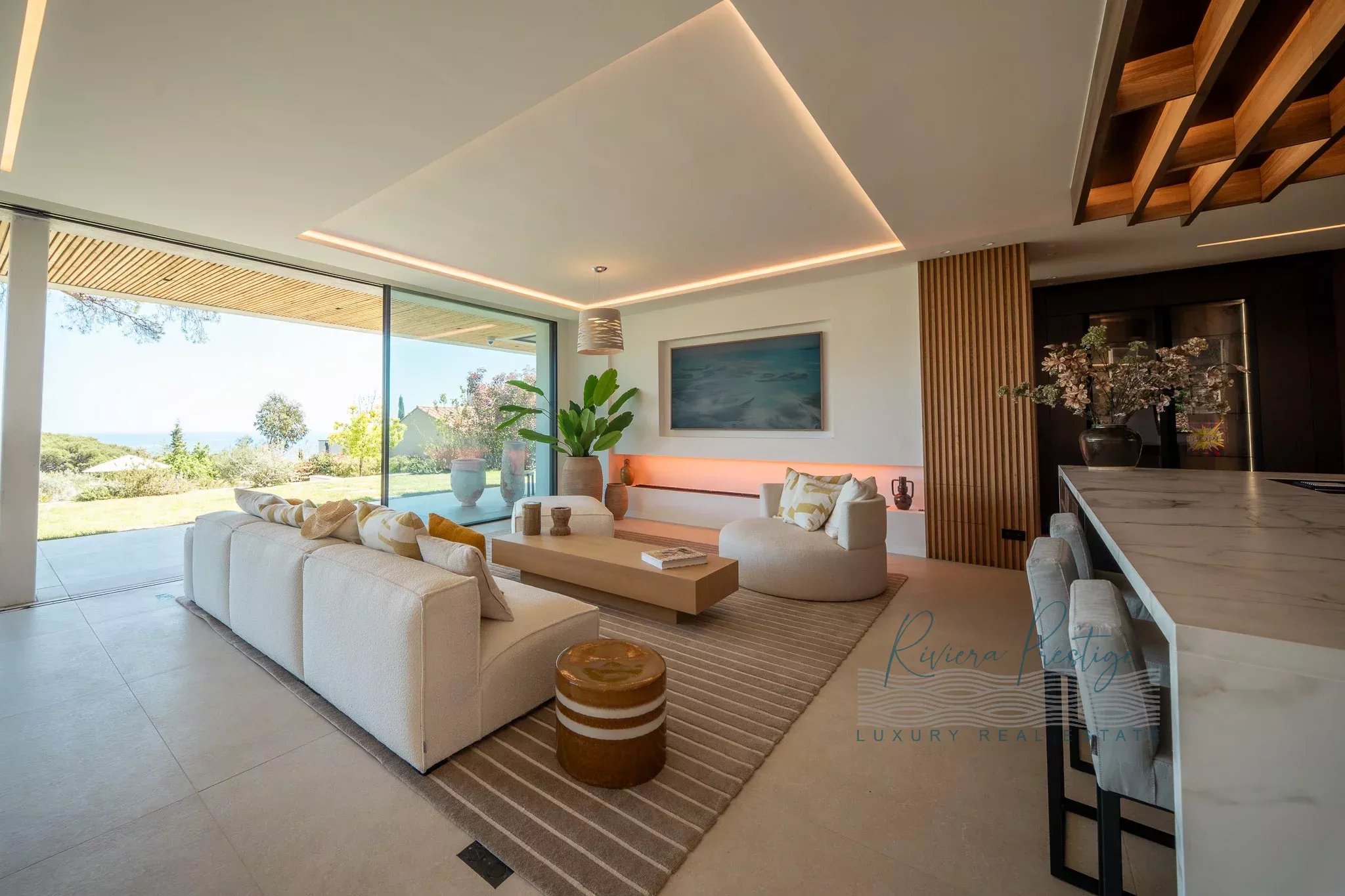 SAINTE-MAXIME - CONTEMPORAINE NEUVE VUE MER