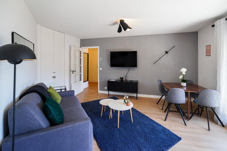BEAUSOLEIL - 3 PIECES - CAVE, PARKING ET PISCINE
