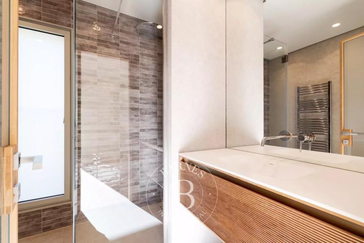 Vence - magnifique villa contemporaine neuve