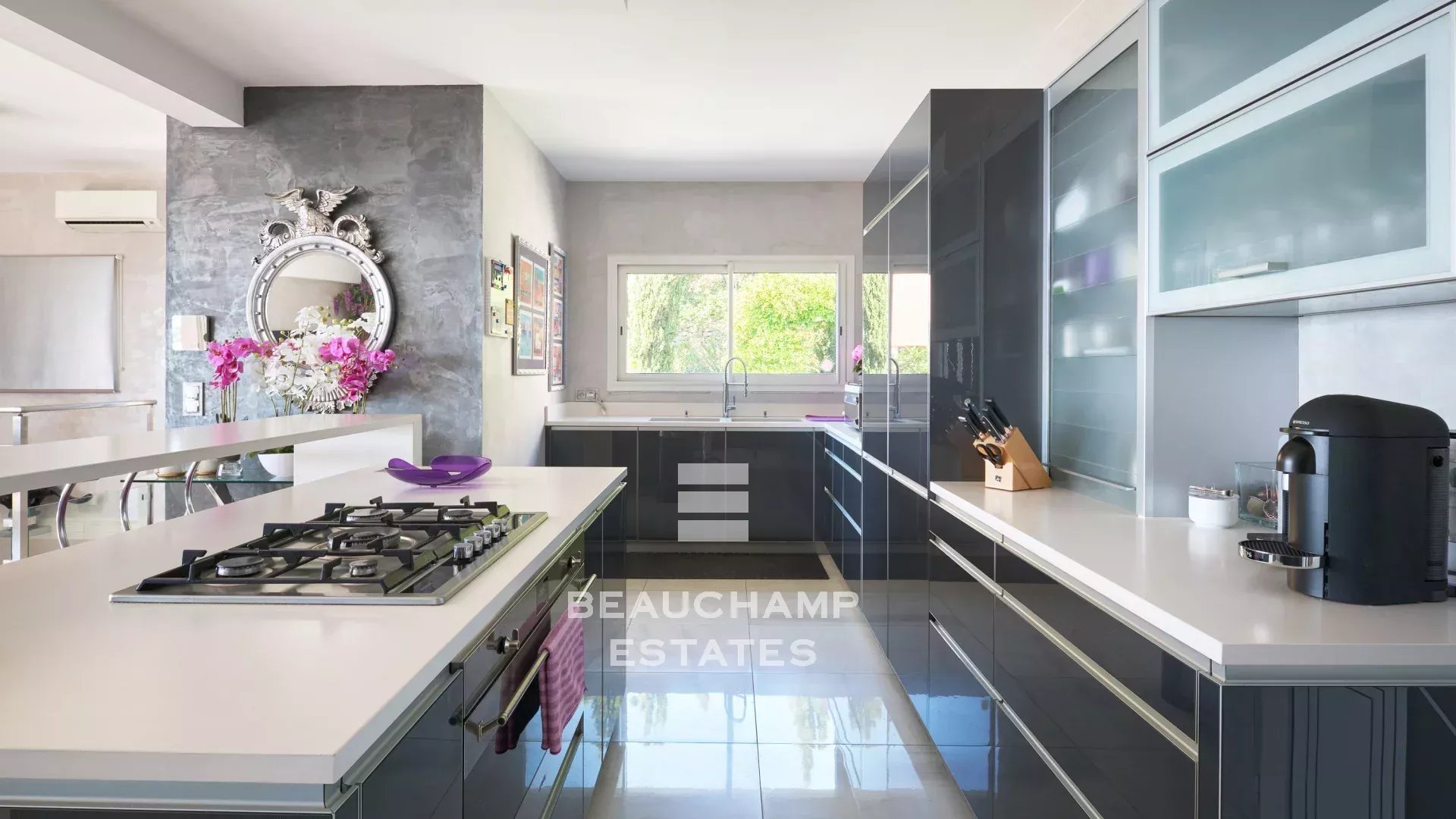 Exclusivité - Villa moderne 5 chambres avec vue mer panoramique - Golfe Juan