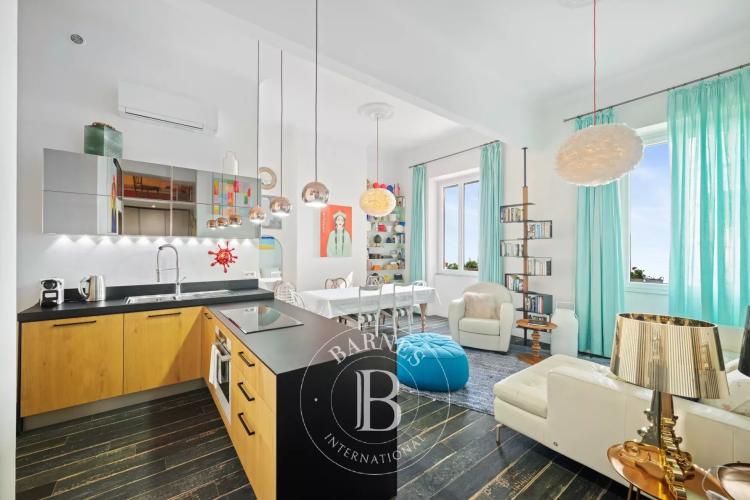BEAUSOLEIL – APPARTEMENT AVEC VUE EXCEPTIONNELLE SUR MONACO ET LA MER