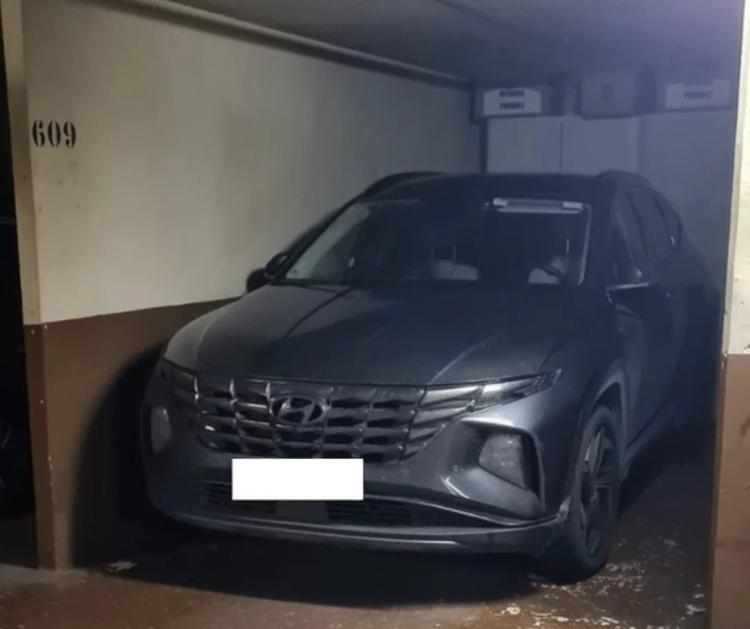 4 places de parking à Condamine