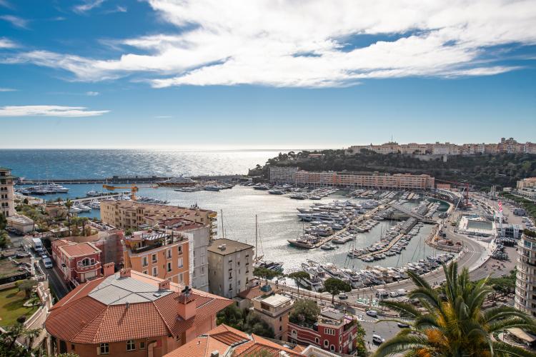 VILLA DE ROME - Appartement de maître - Vue mer