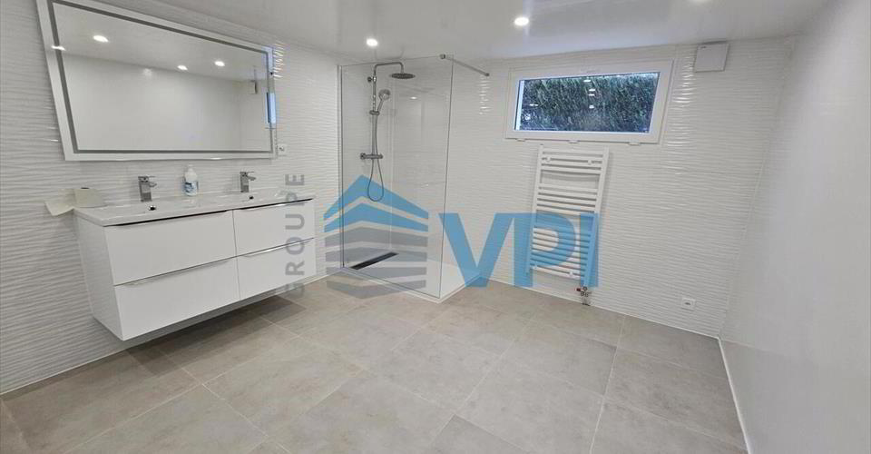 Fv2Rd_lookmove_235768591_9.jpg