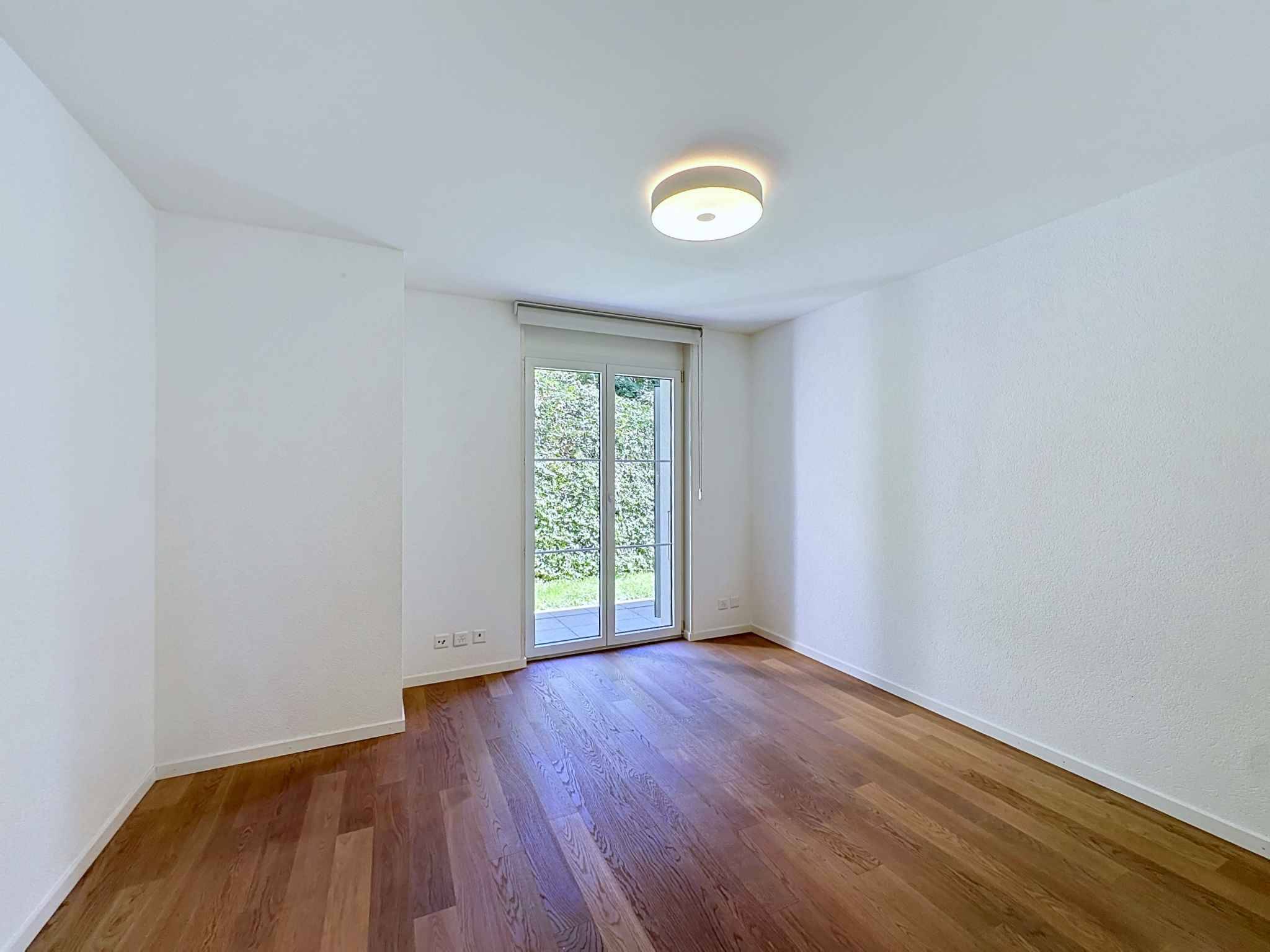Spacieux appartement de 5.5 pièces avec terrasse et grand jardin