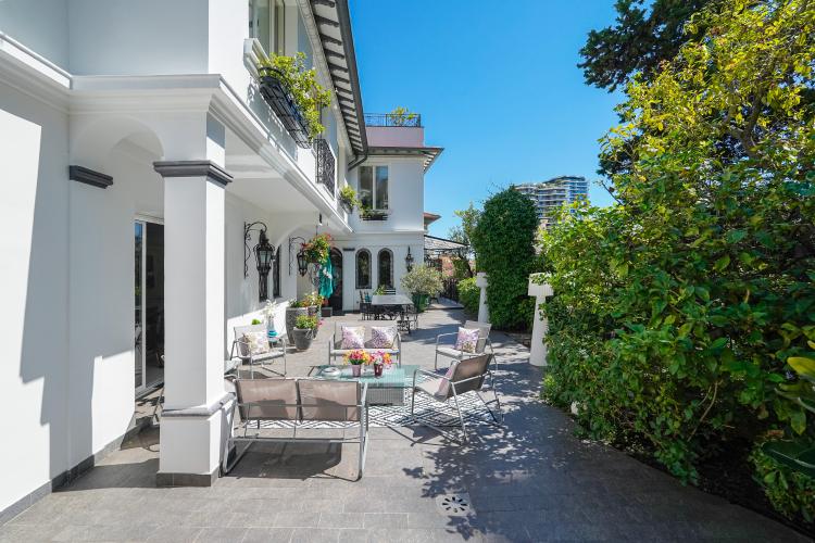 g800O_villa-bis-la-rousse-barnes-valeri-agency-monaco-1754404172.jpg