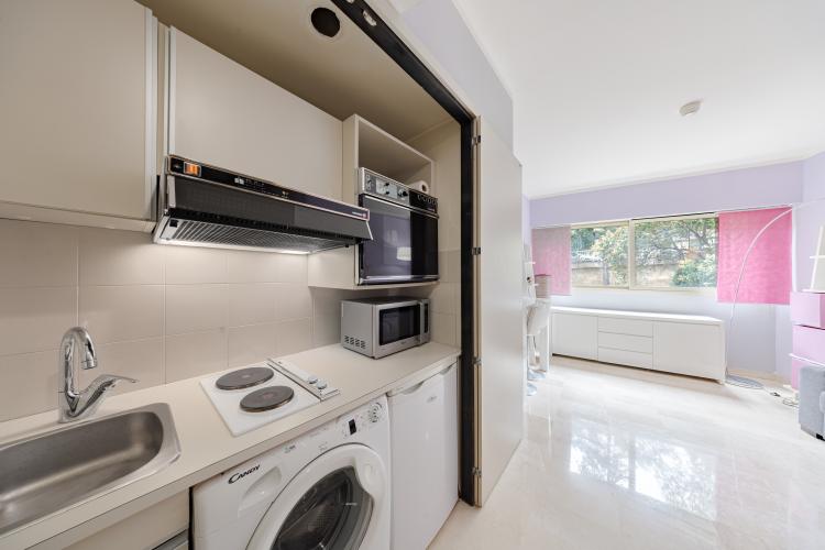 STUDIO - PIED À TERRE IDEAL